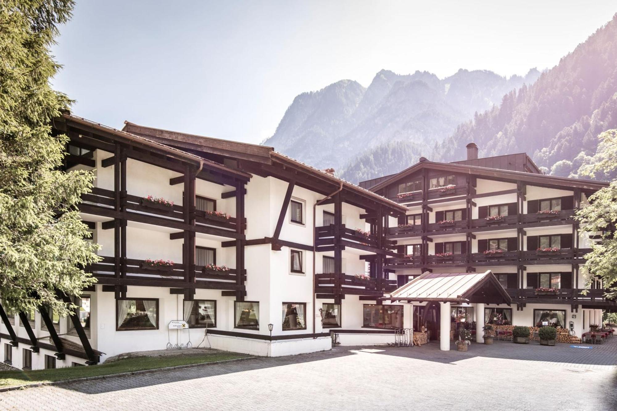Sporthotel By Alpenlodge Brand  Bagian luar foto